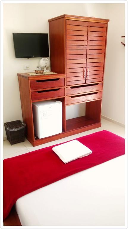 Pousada Filhos Da Terra Hotell Trindade  Rum bild